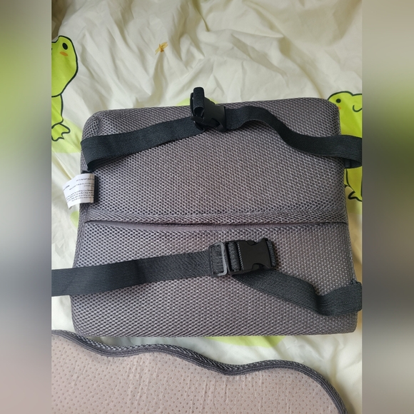 Lumbar support cushion - Picture 3 of 3